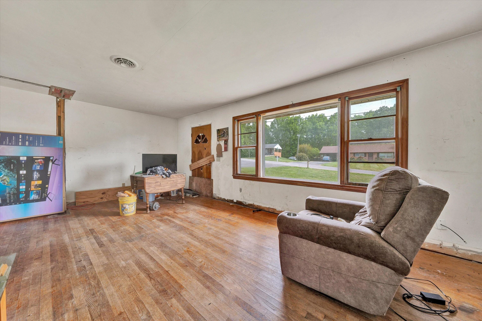145 Cornell RD - Photo 3
