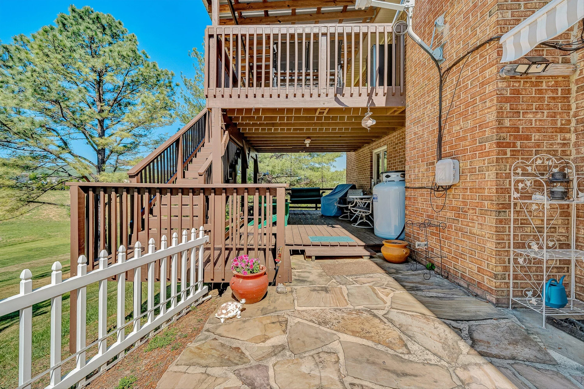 189 Westridge DR - Photo 18