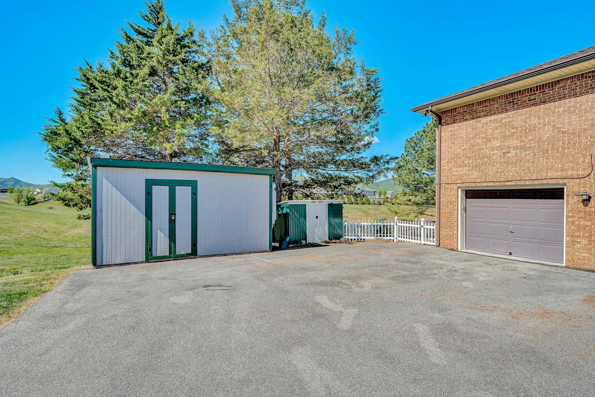 189 Westridge DR - Photo 20