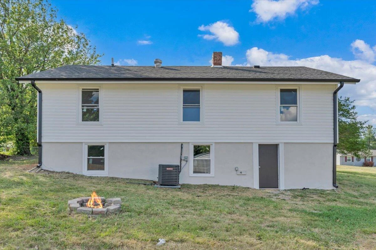 2138 Bailey AVE - Photo 30