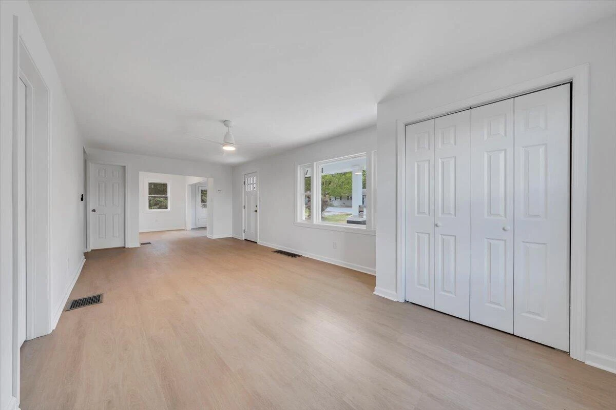 2138 Bailey AVE - Photo 8