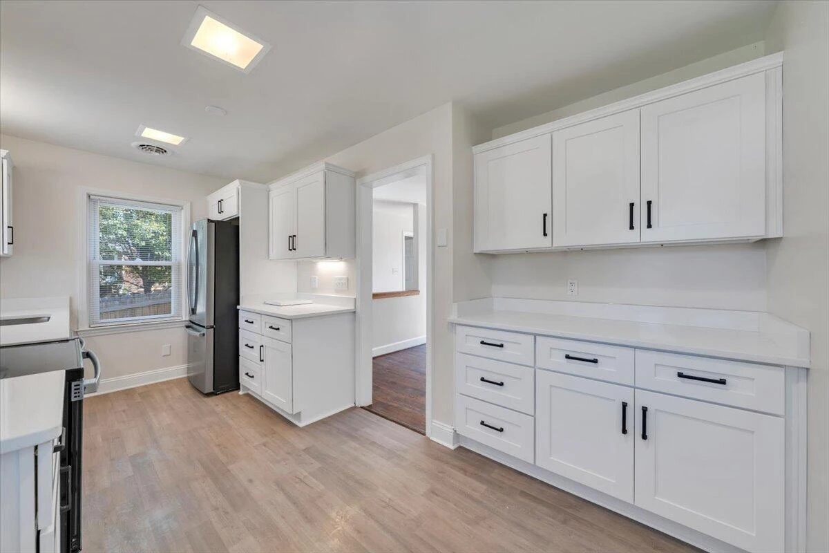 1811 Fareham RD SW - Photo 10