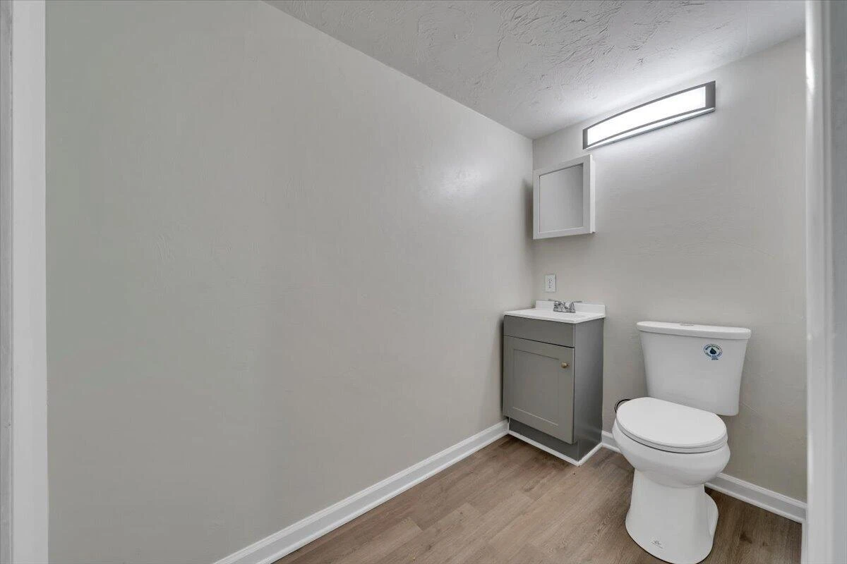 1811 Fareham RD SW - Photo 19