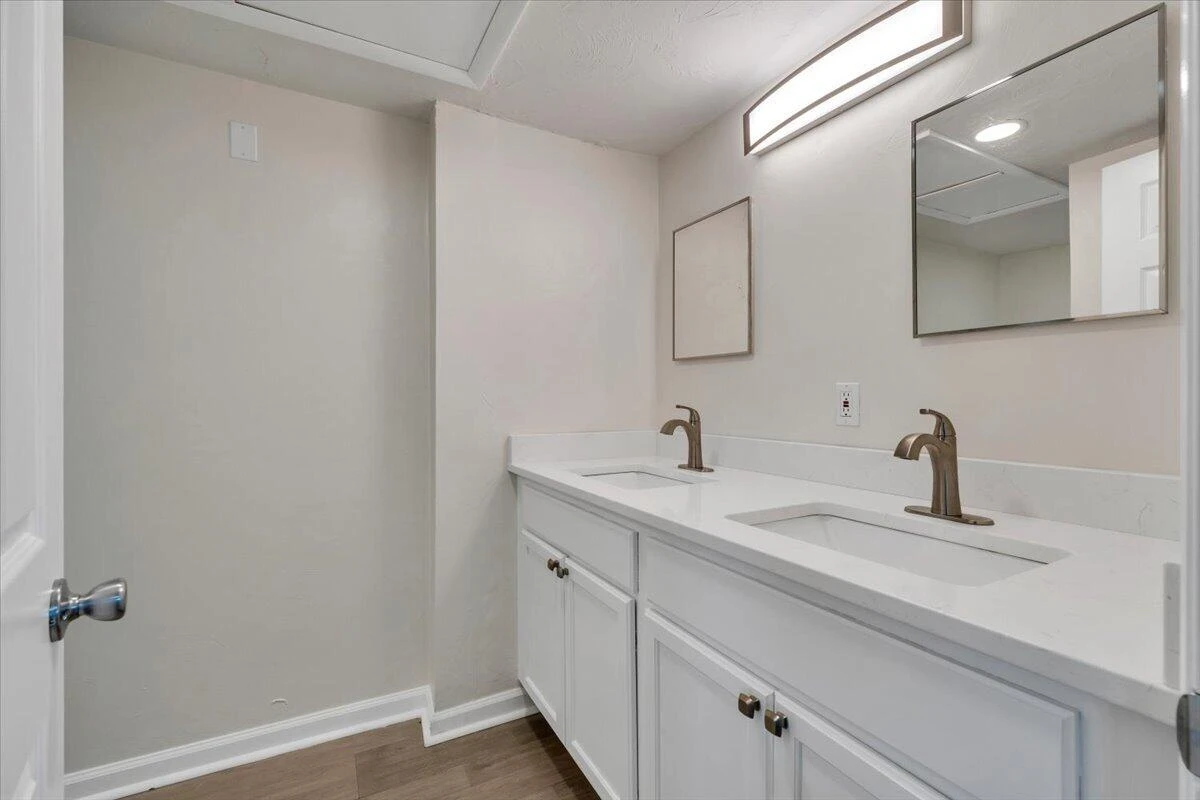1811 Fareham RD SW - Photo 22