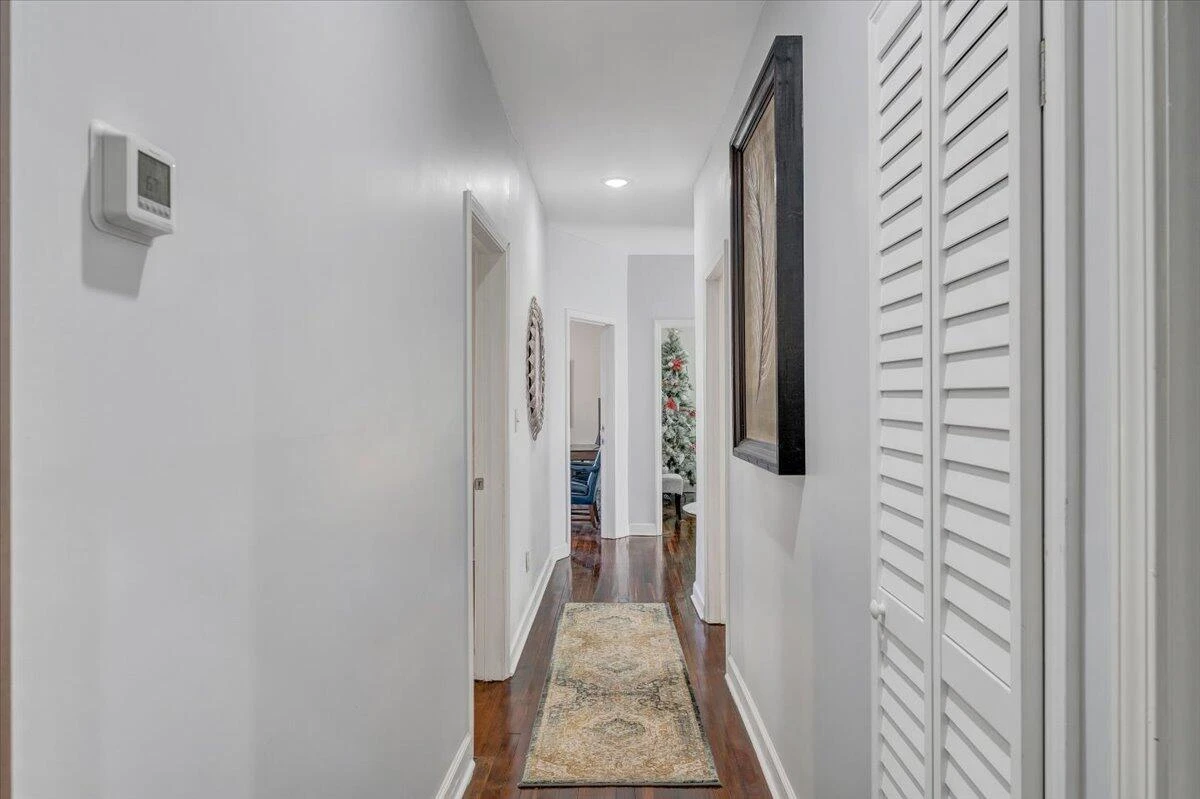 1701 Patterson AVE SW - Photo 38