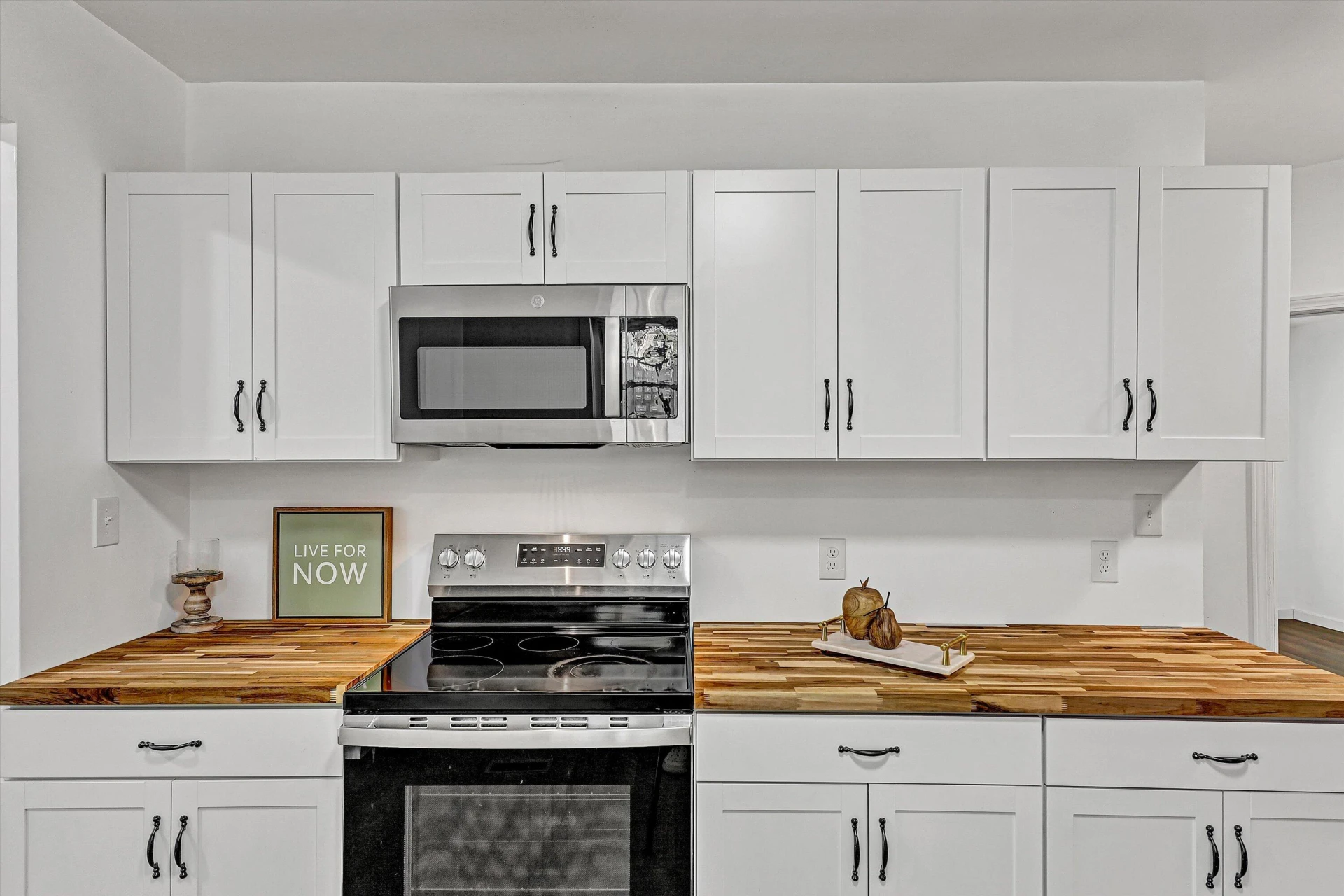 733 Craig ST - Photo 14