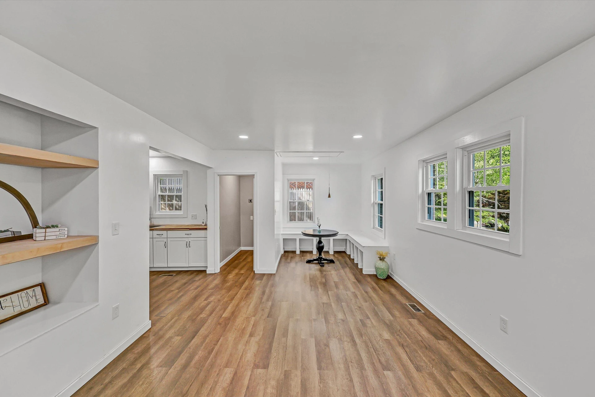 733 Craig ST - Photo 9