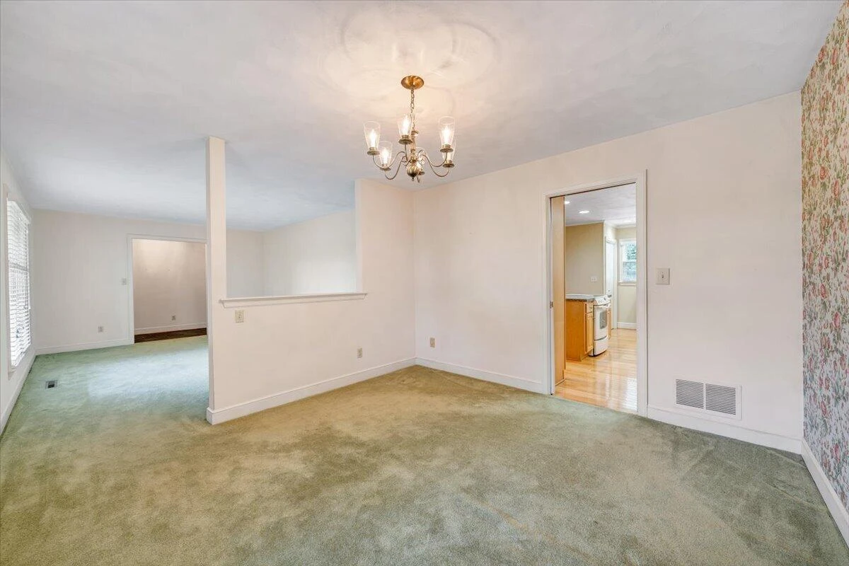 9590 Lee Hwy - Photo 12