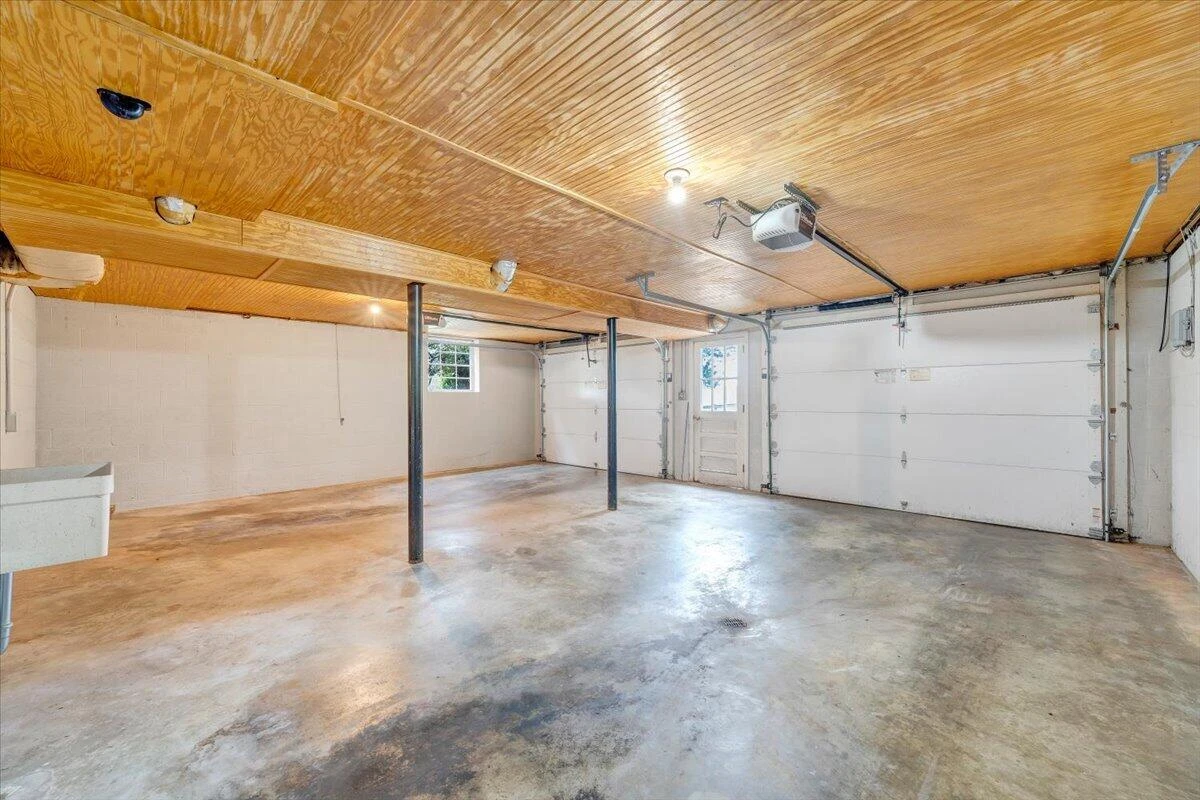 9590 Lee Hwy - Photo 49