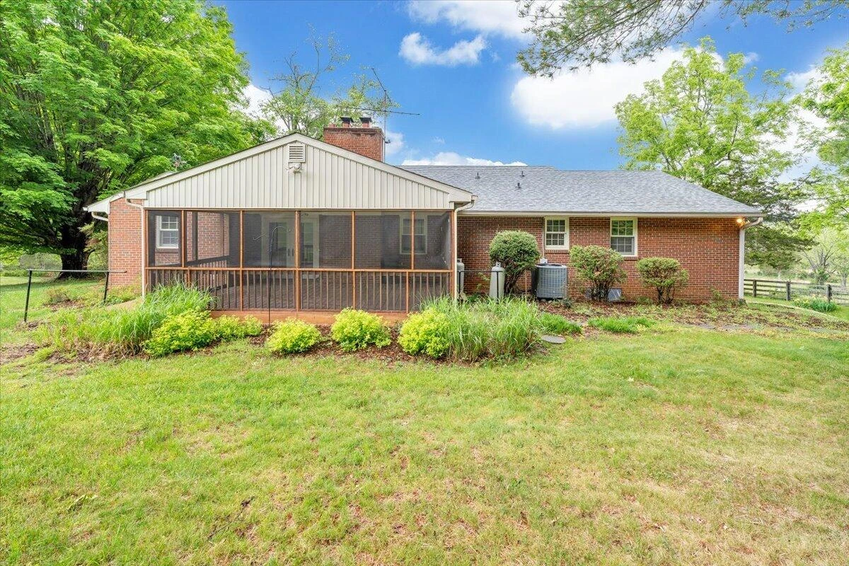 9590 Lee Hwy - Photo 54