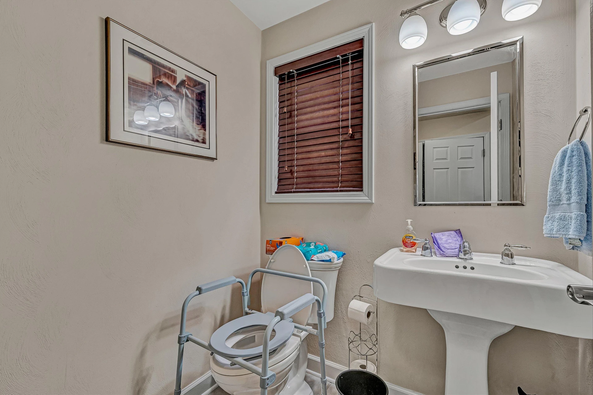 2310 Green Knoll LN - Photo 15