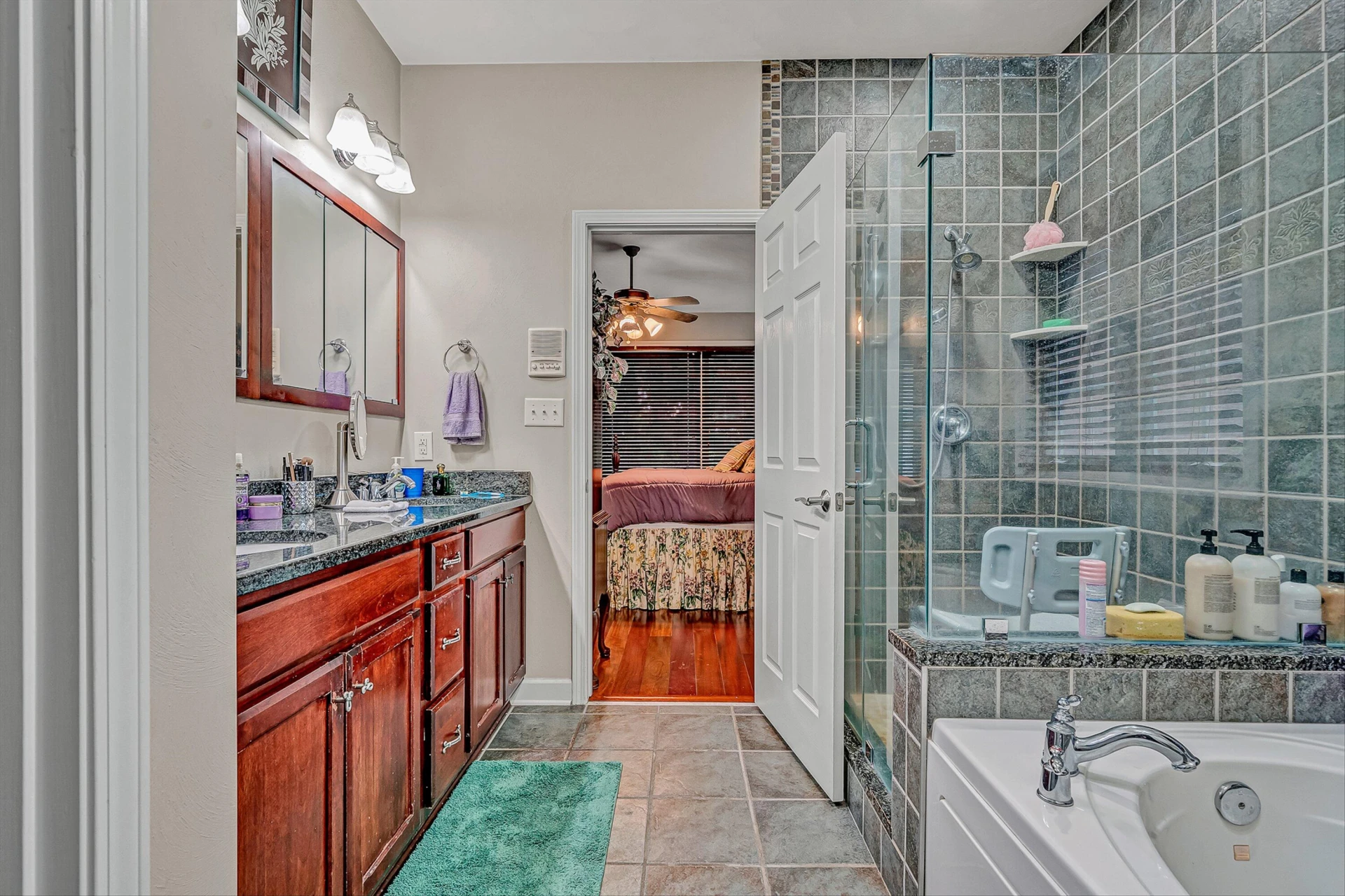 2310 Green Knoll LN - Photo 23