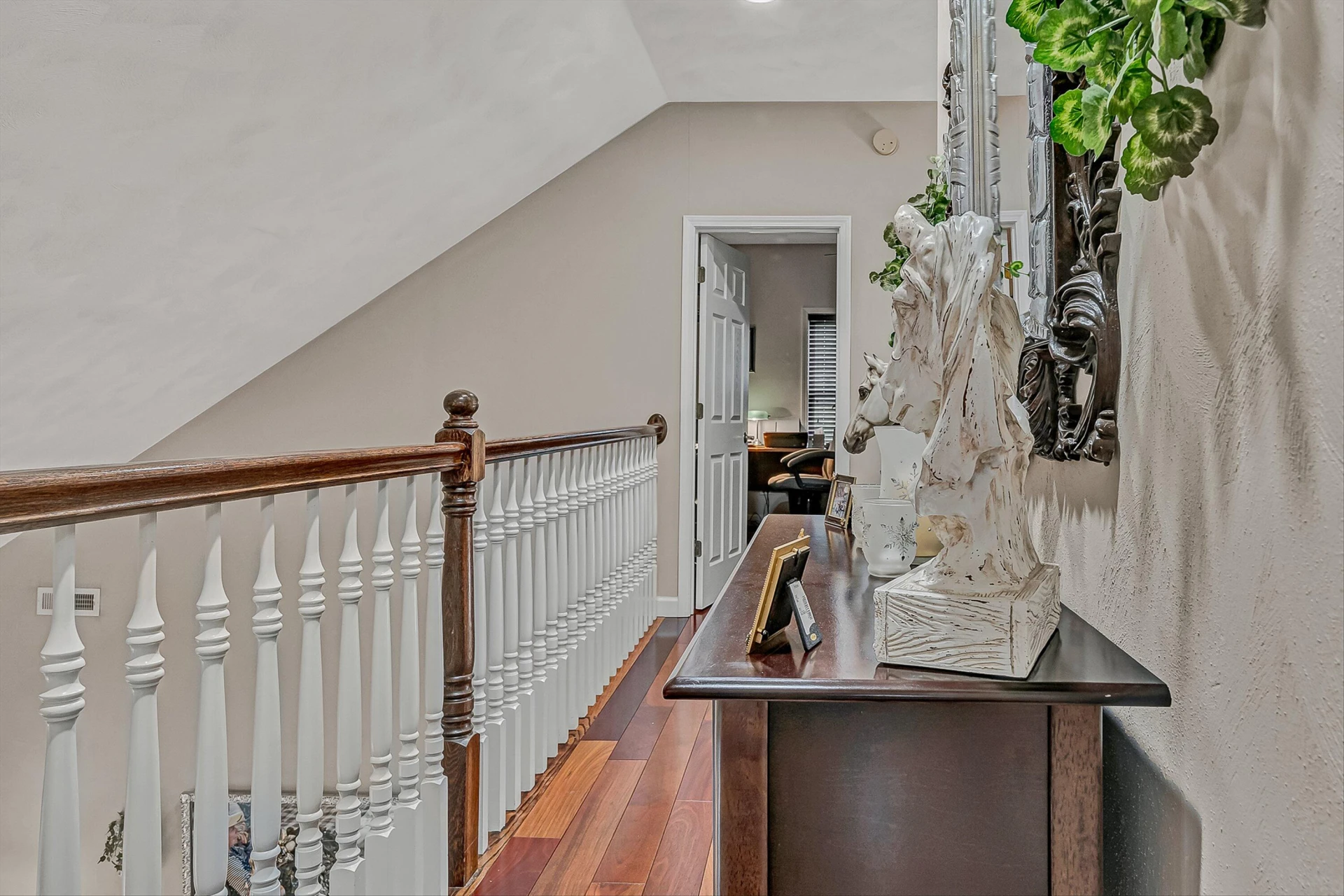 2310 Green Knoll LN - Photo 25
