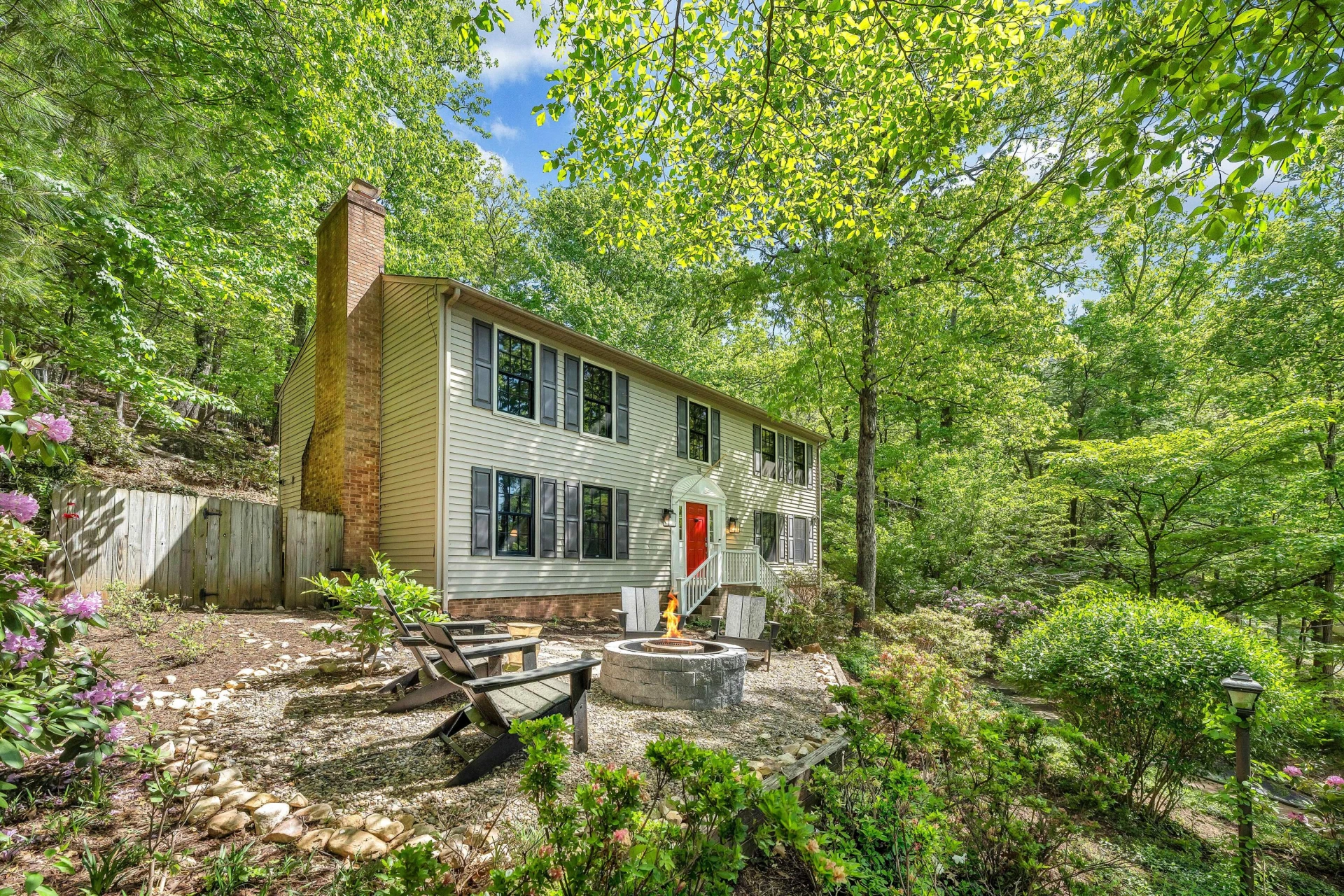 301 Coventry LN SW - Photo 5