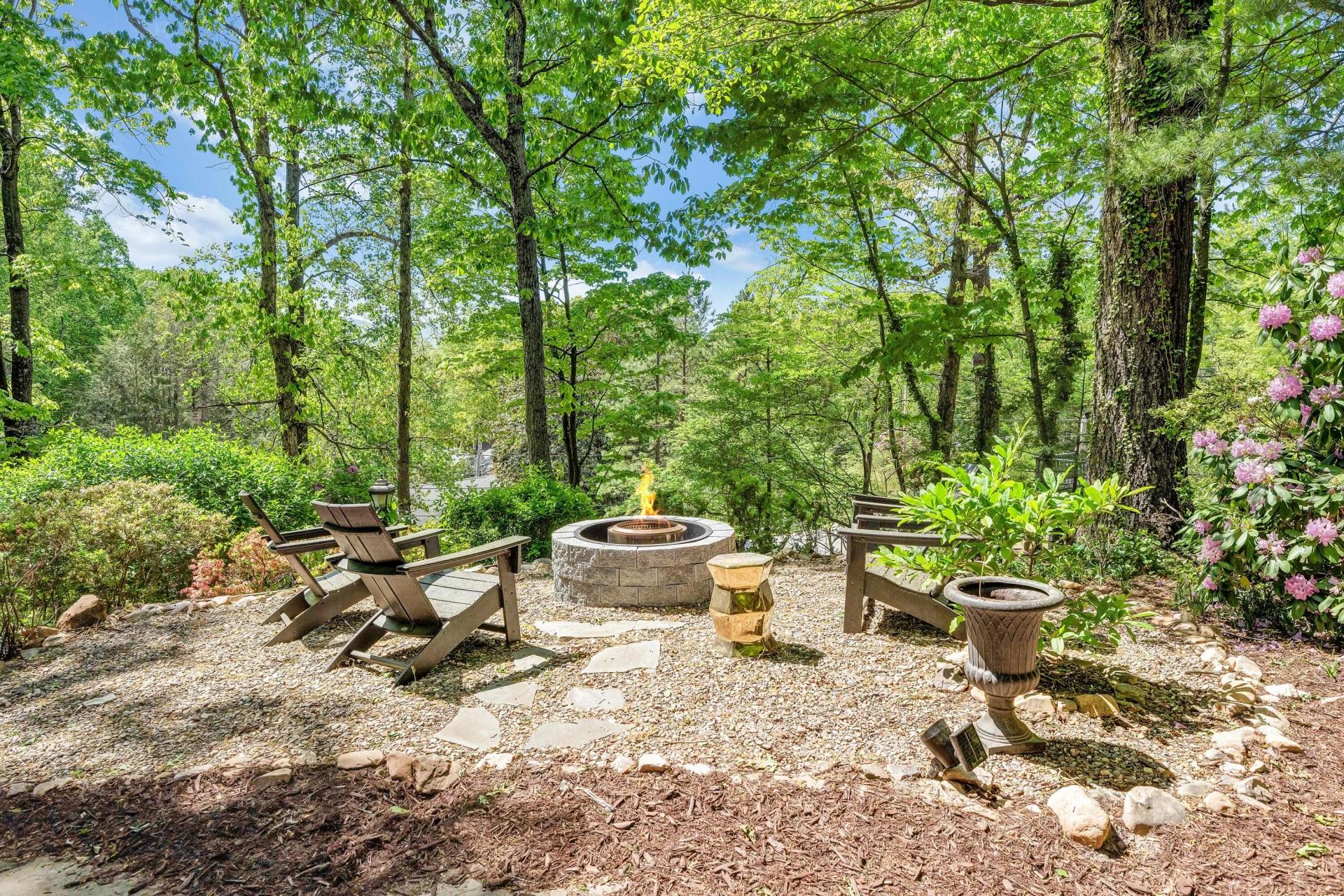 301 Coventry LN SW - Photo 6