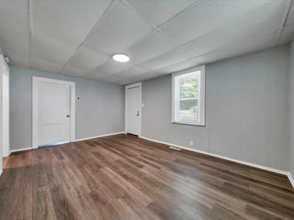 1119 Drewry RD - Photo 6