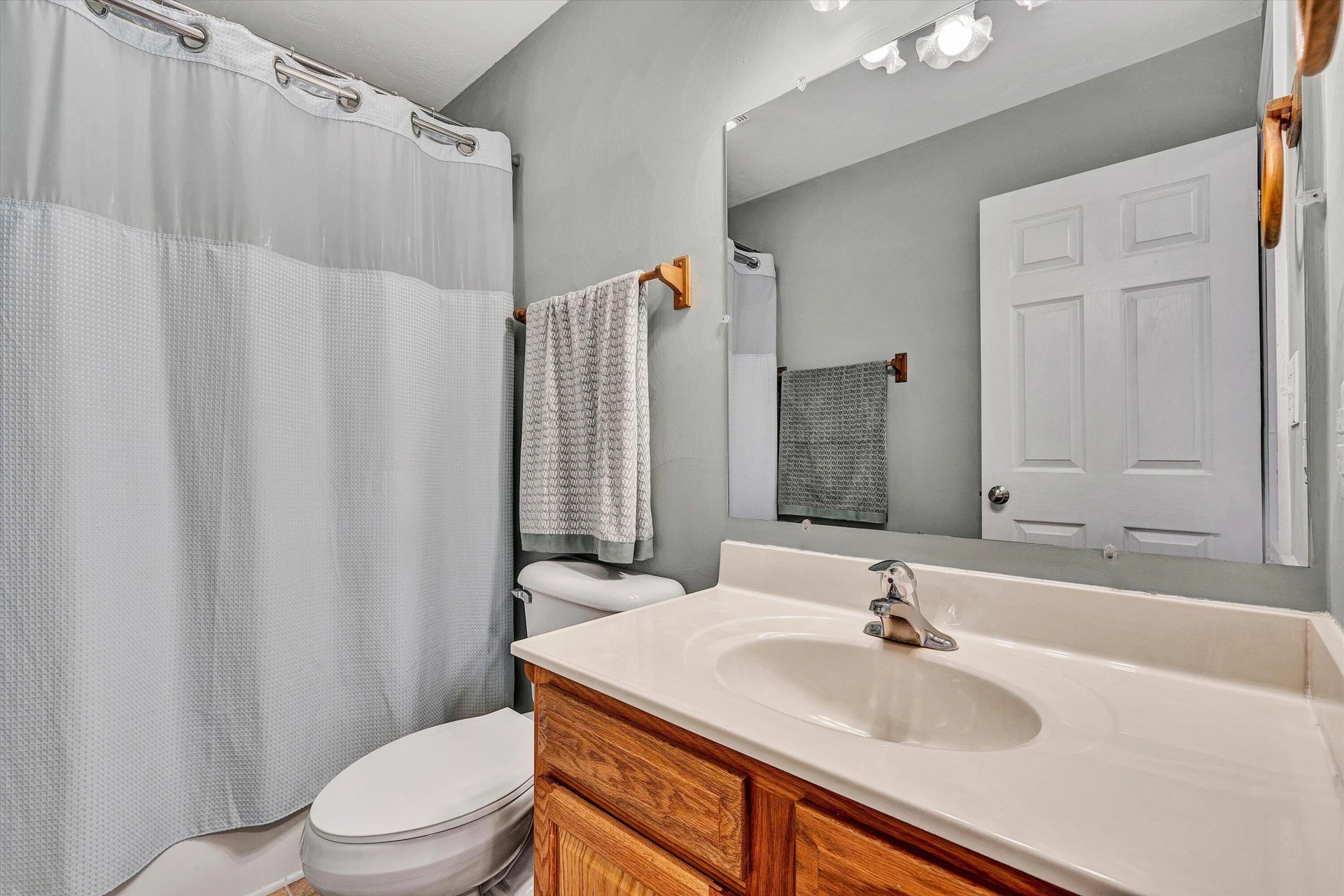 1203 Blankenship RD - Photo 21