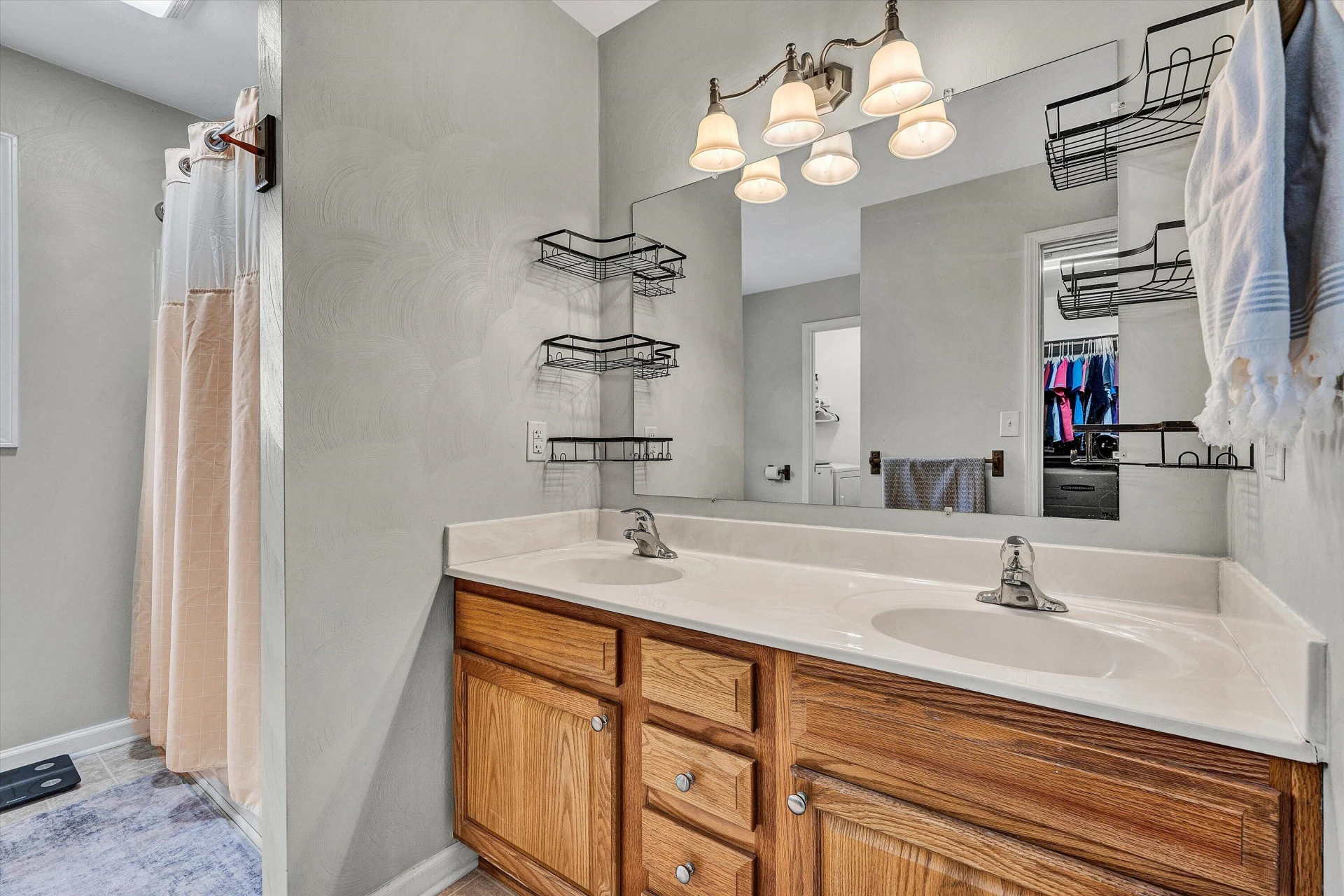 1203 Blankenship RD - Photo 24
