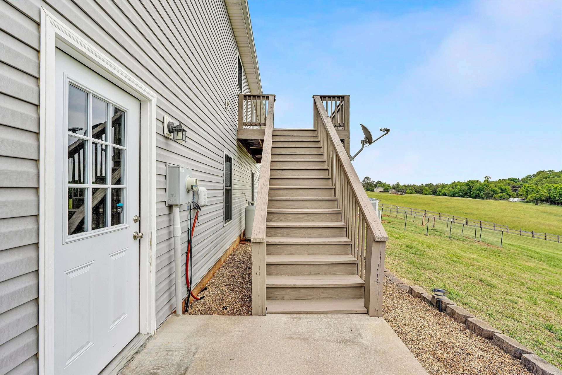 1203 Blankenship RD - Photo 33