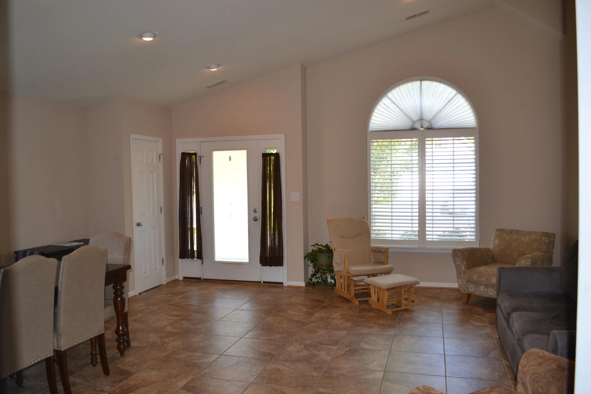 4305 Faircrest LN - Photo 2