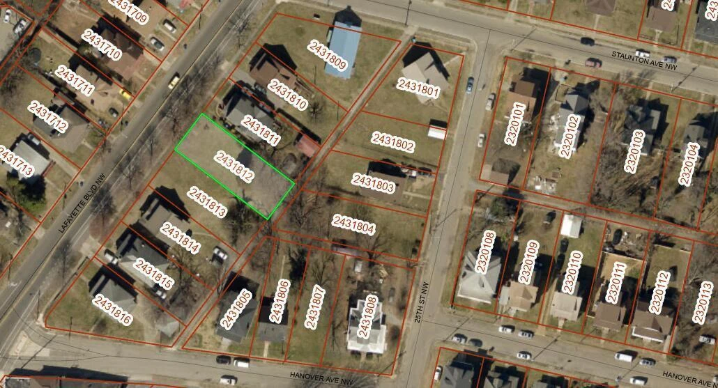 923 Lafayette BLVD NW - Photo 2