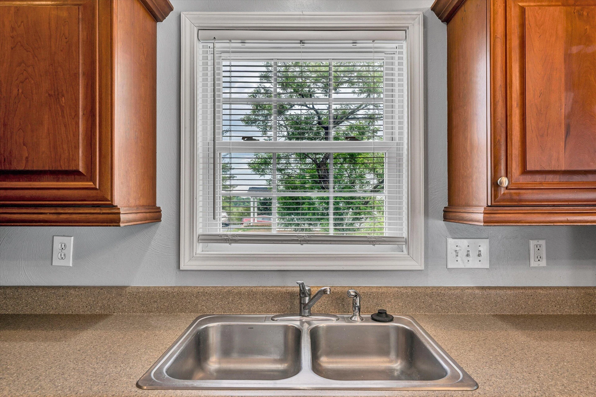 1270 N Mill RD - Photo 11