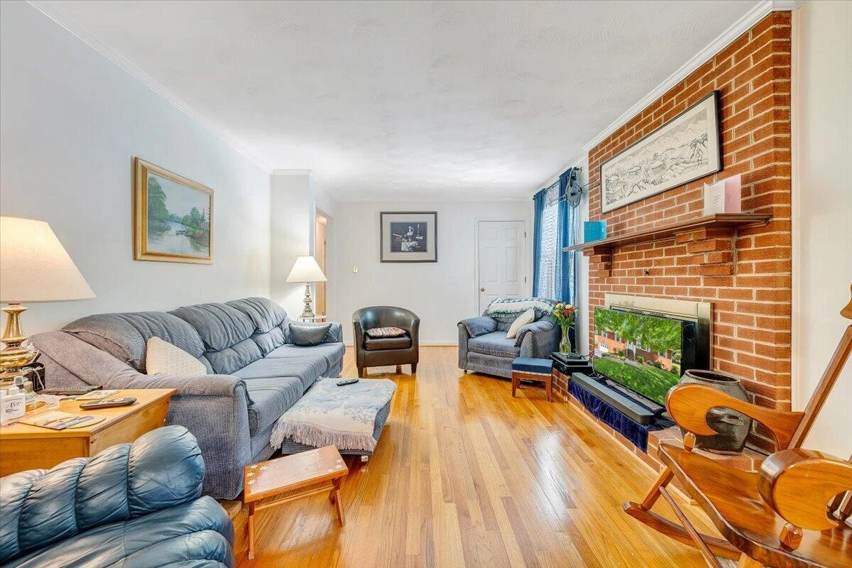 6737 Stonington RD - Photo 13