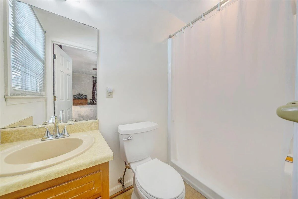 6737 Stonington RD - Photo 20