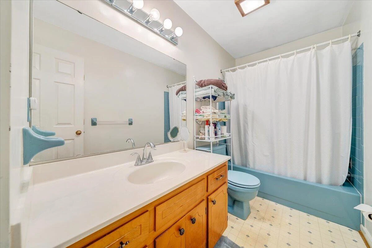 6737 Stonington RD - Photo 24