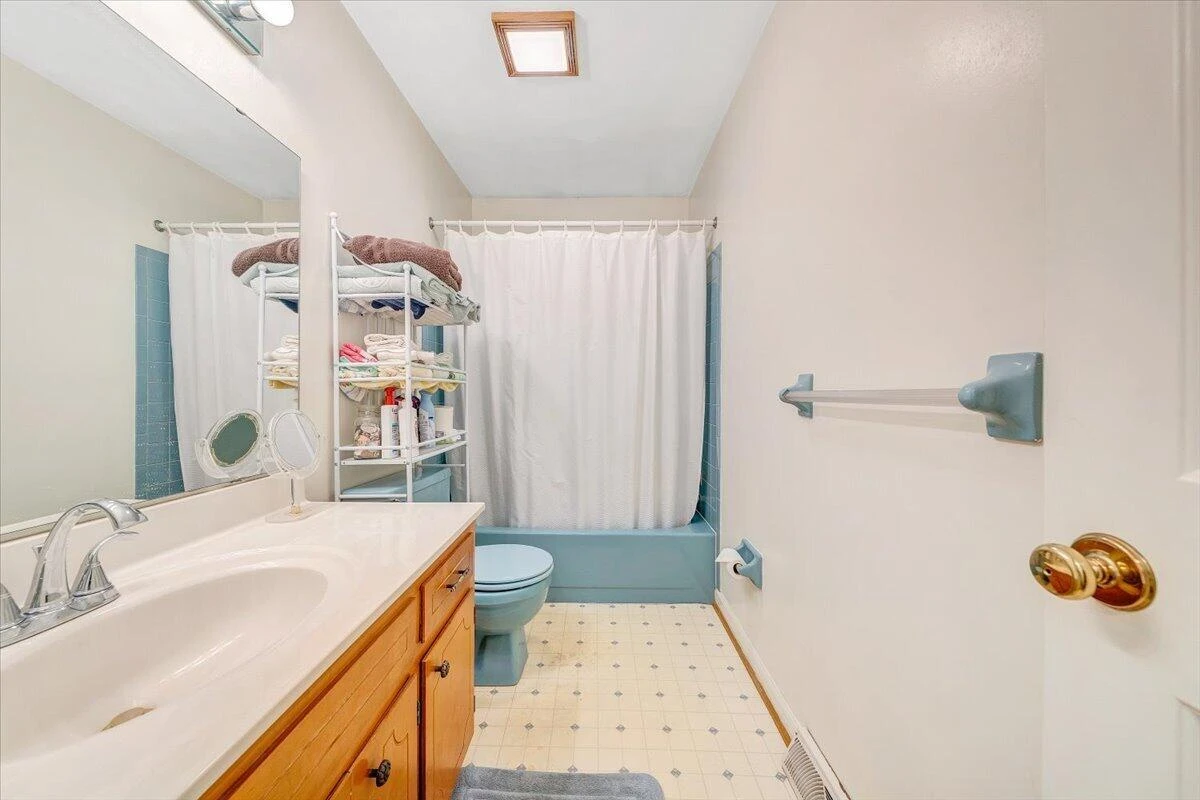 6737 Stonington RD - Photo 25