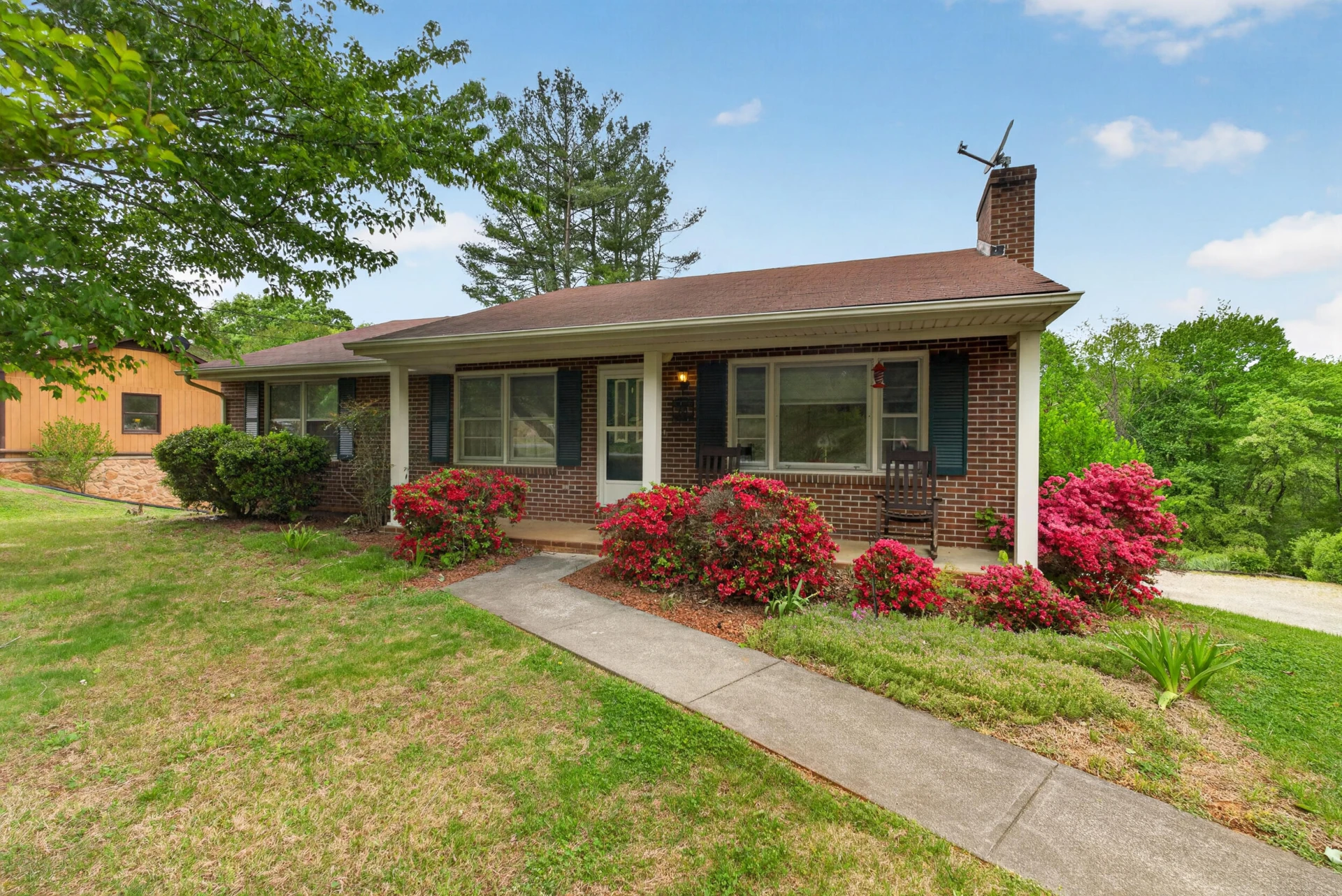 60 Little Mountain CIR - Photo 2