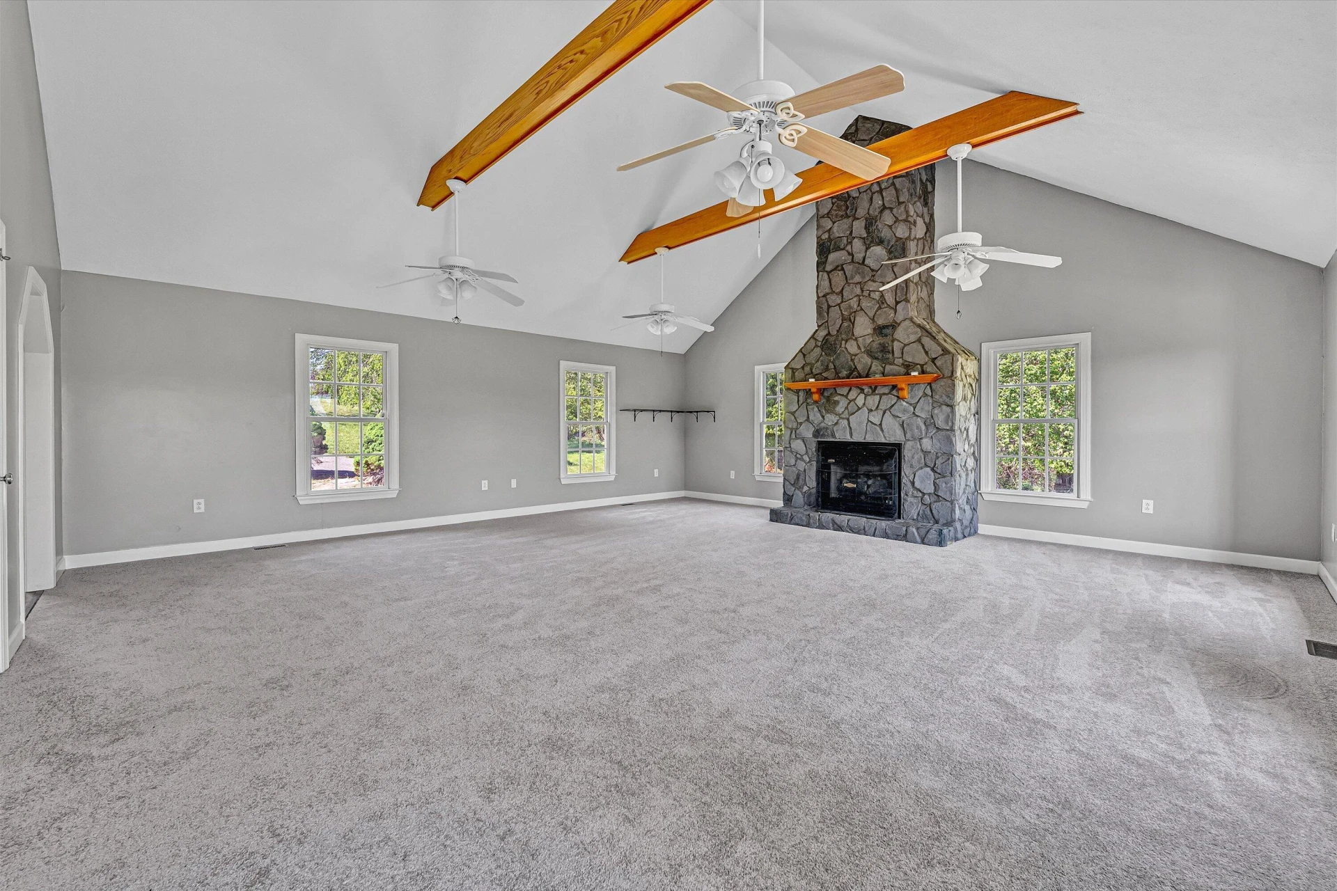 1429 JEFFERSON TER - Photo 10