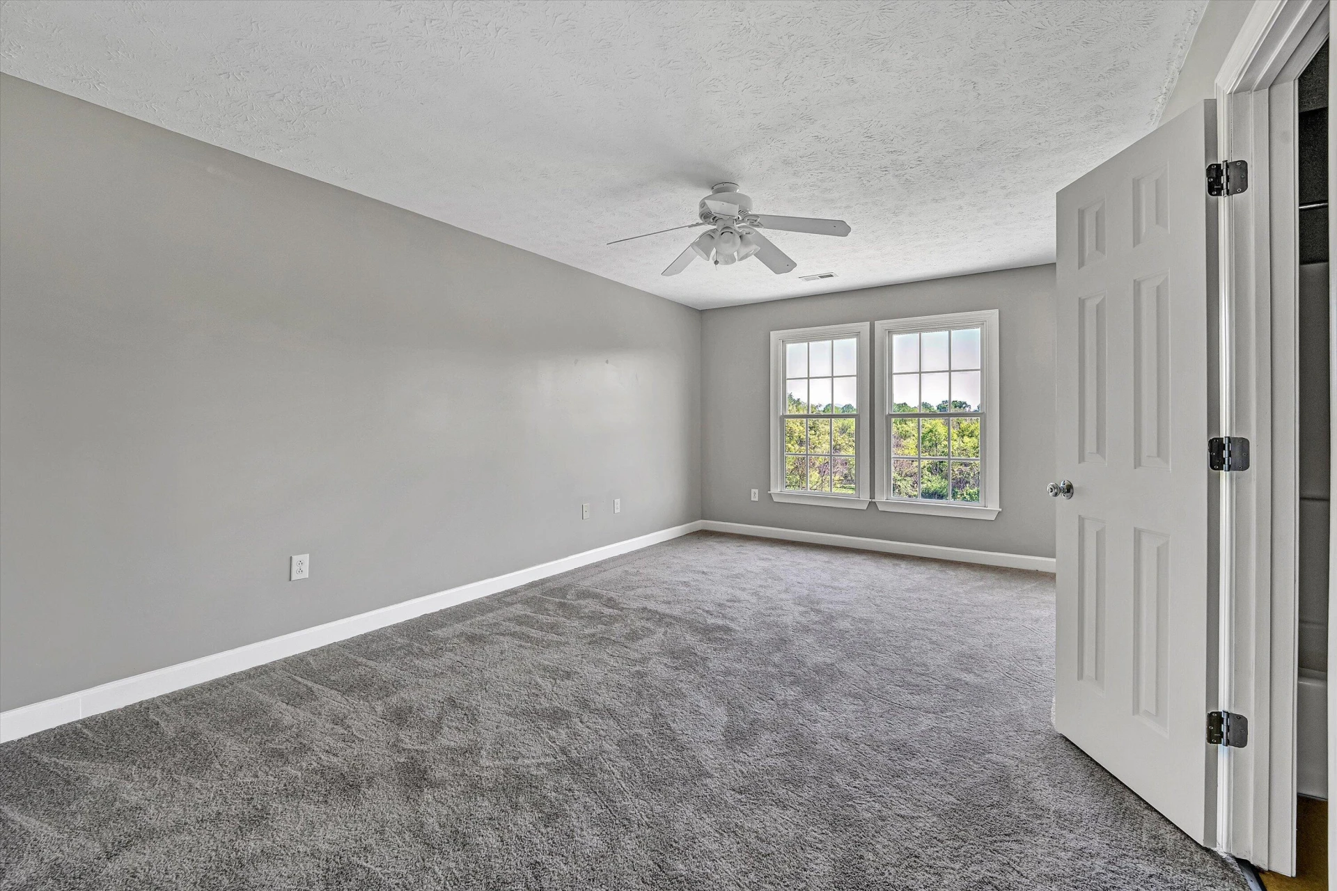 1429 JEFFERSON TER - Photo 28