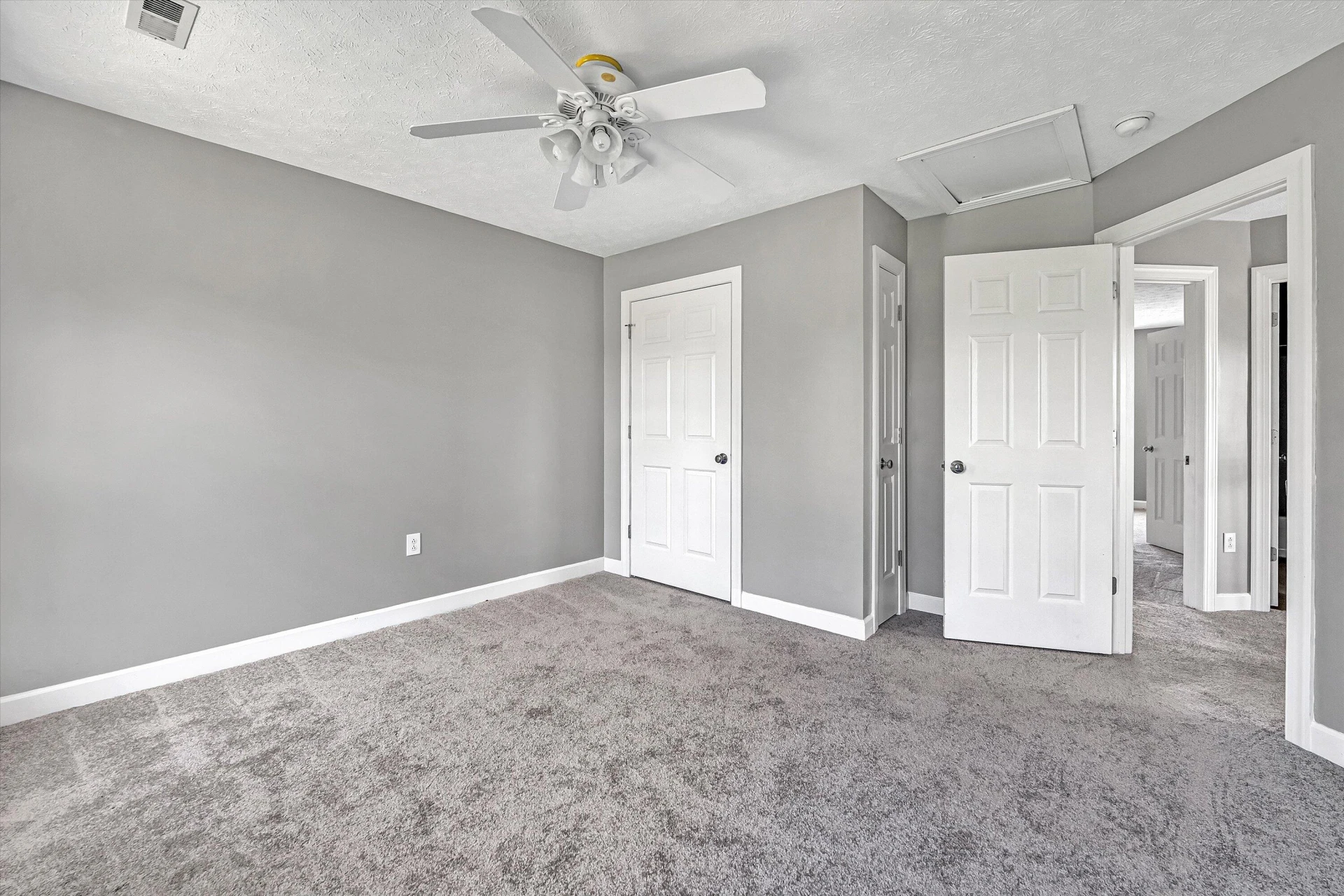 1429 JEFFERSON TER - Photo 33