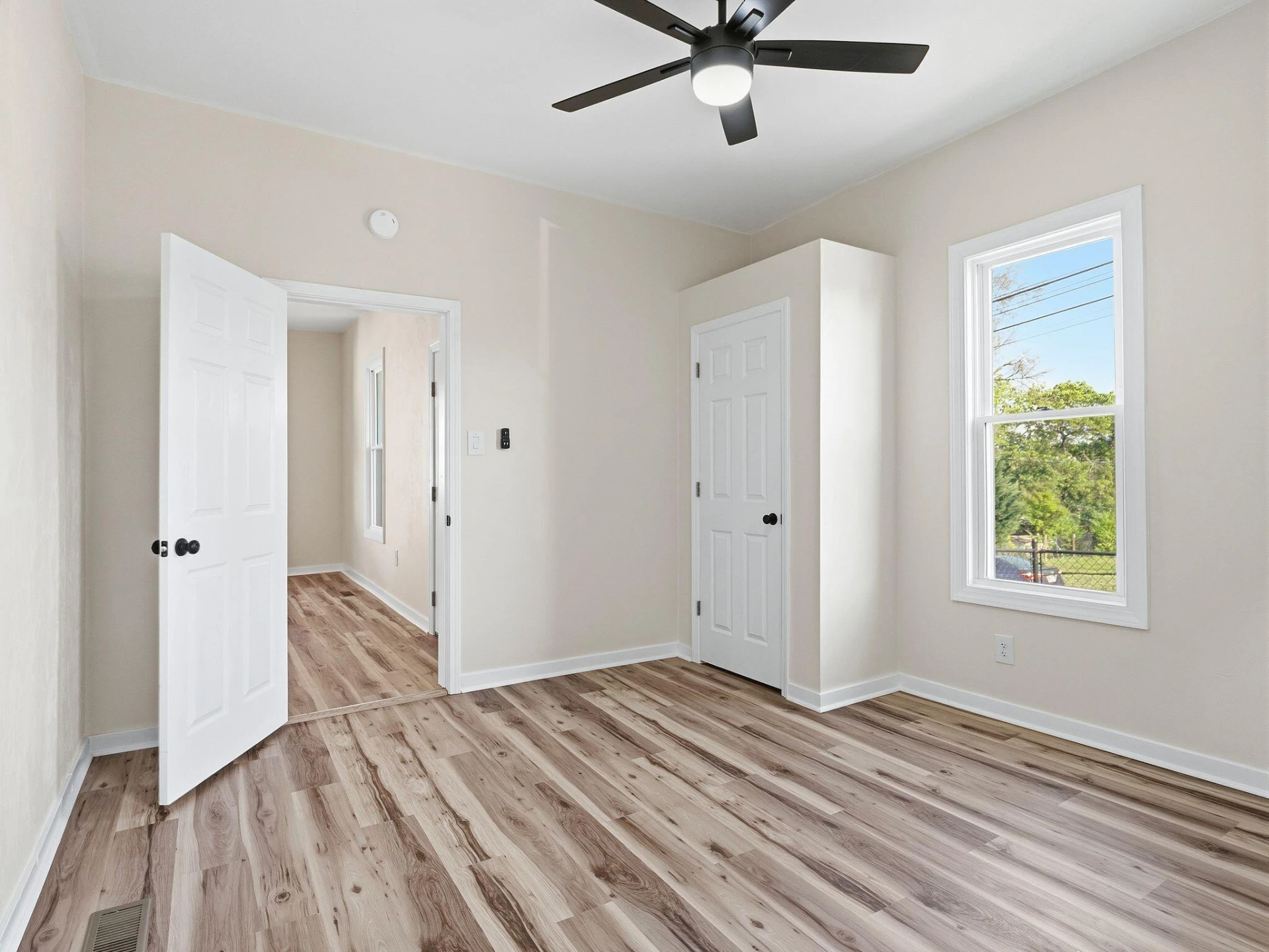 1224 Stewart AVE SE - Photo 15