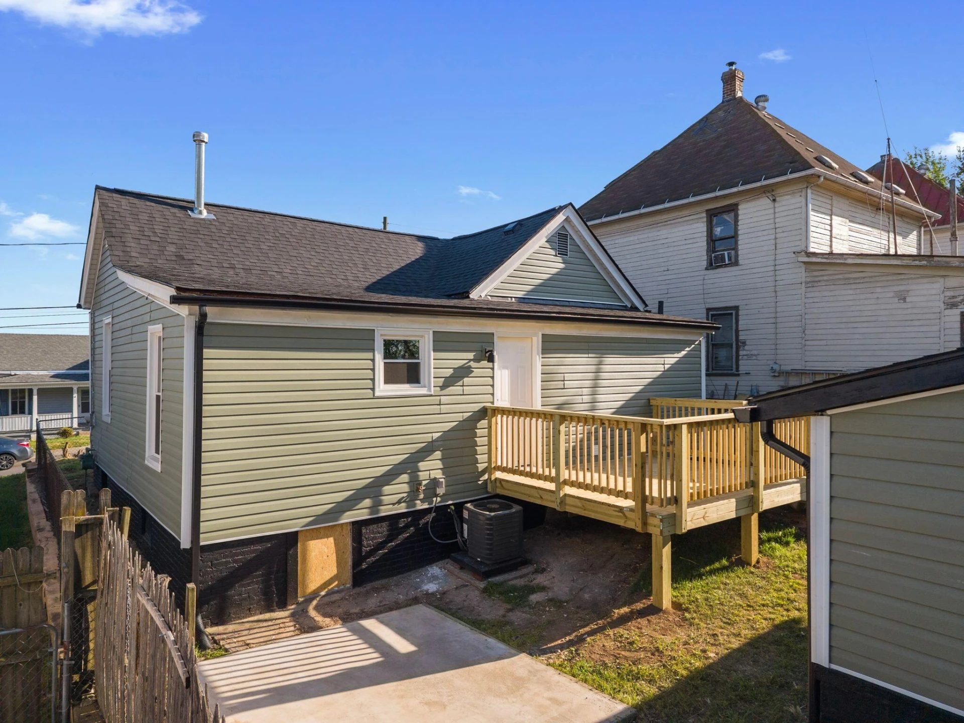 1224 Stewart AVE SE - Photo 24