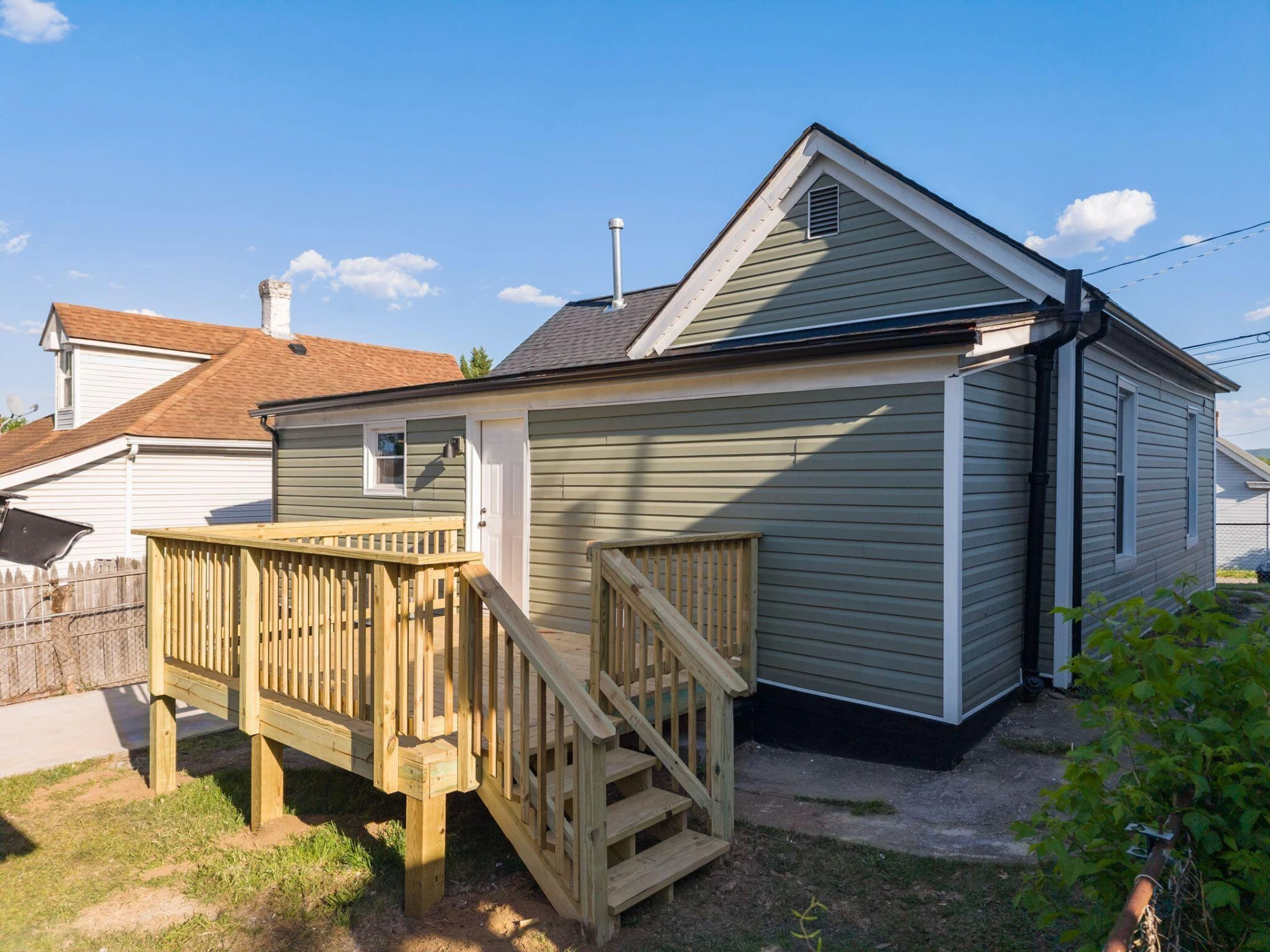 1224 Stewart AVE SE - Photo 26