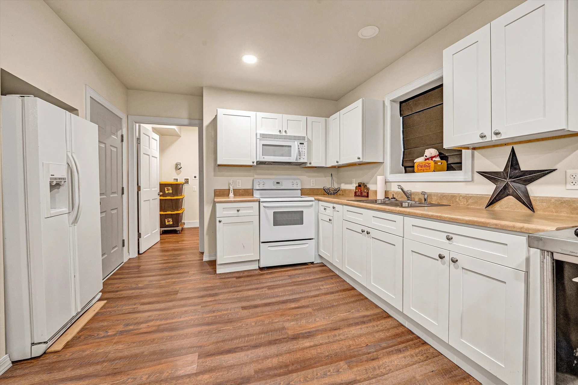 2866 Rucker RD - Photo 14