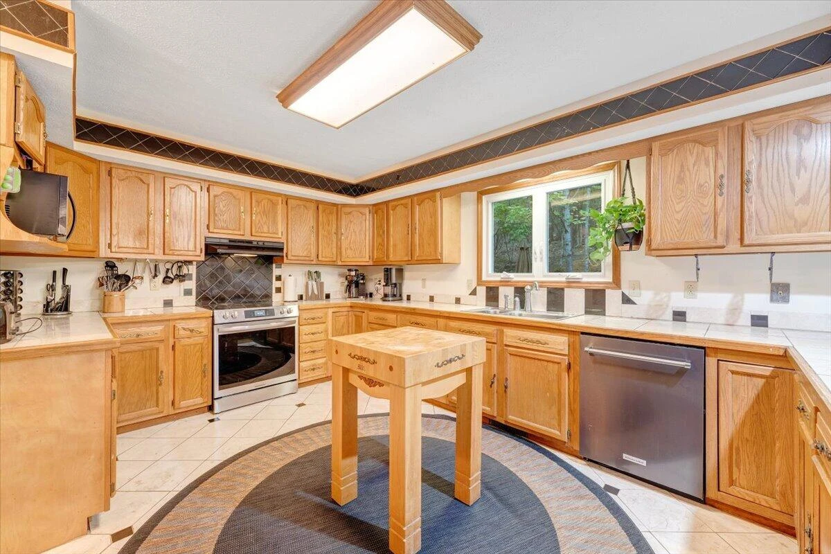 290 Silver Shadow RD - Photo 13