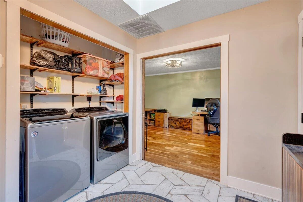 290 Silver Shadow RD - Photo 25