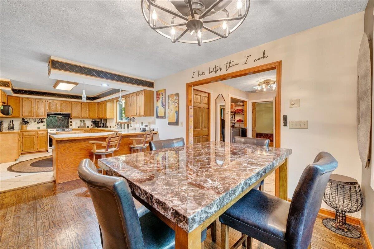 290 Silver Shadow RD - Photo 8
