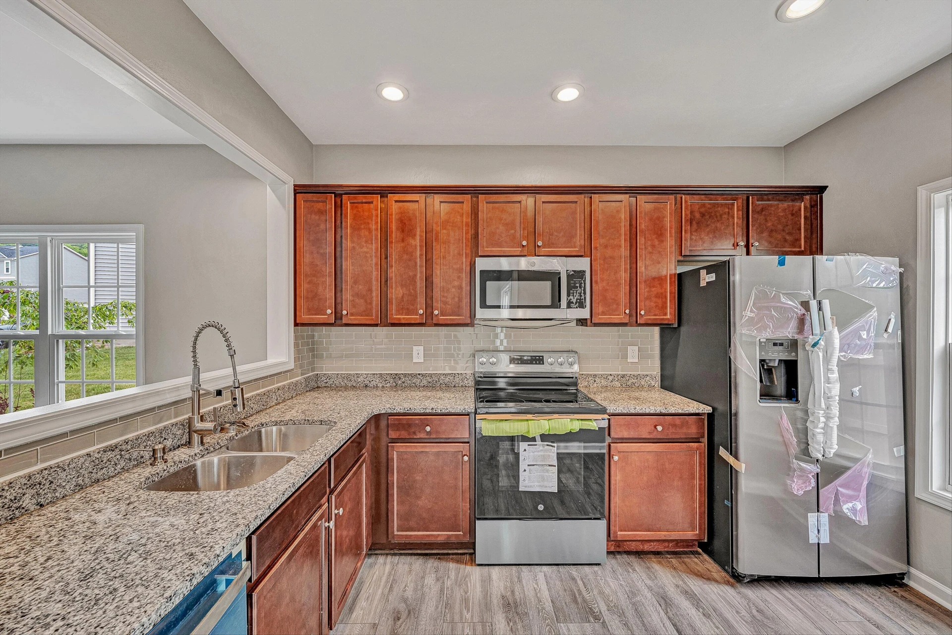 4231 Hannah Belle WAY - Photo 10