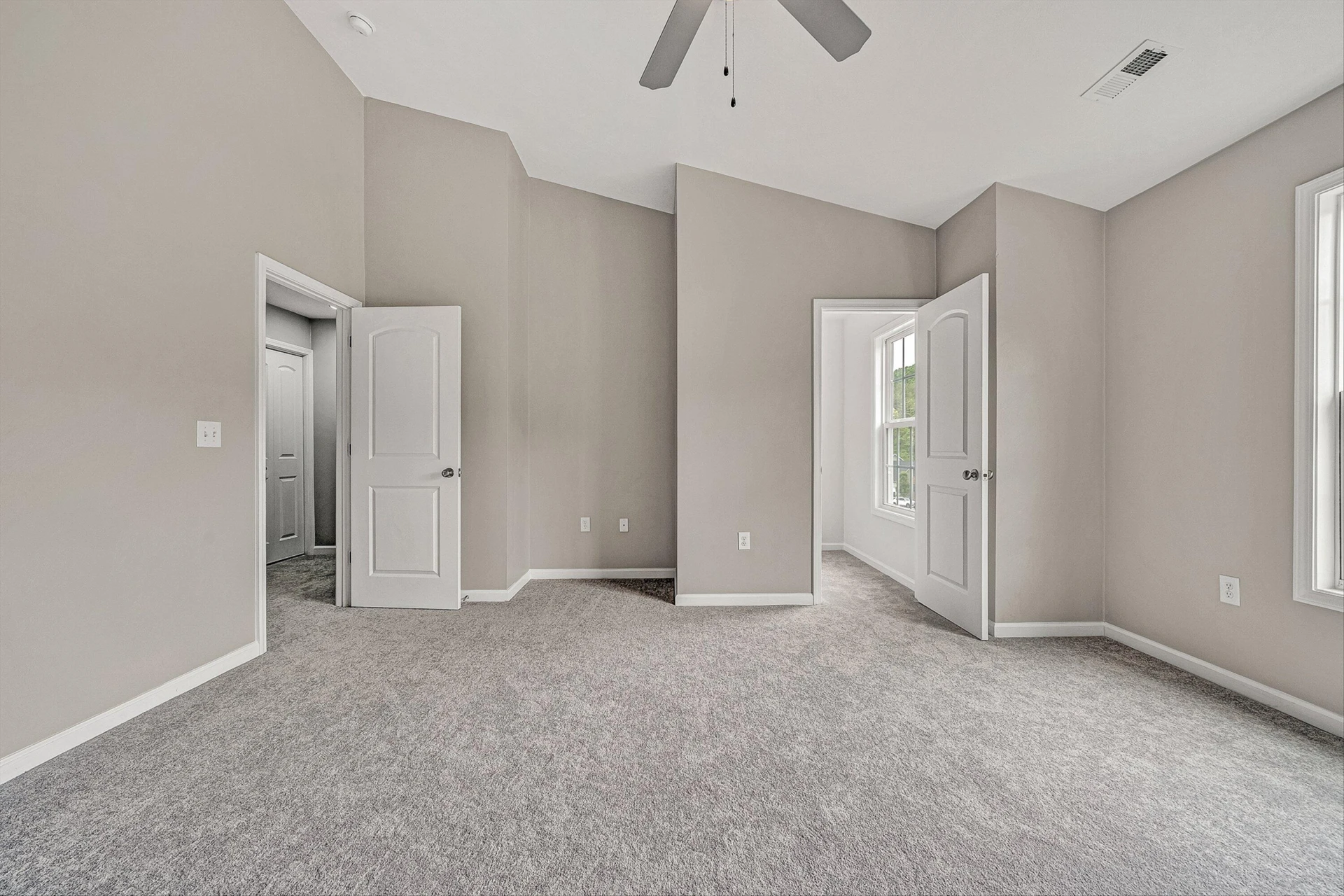 4231 Hannah Belle WAY - Photo 17