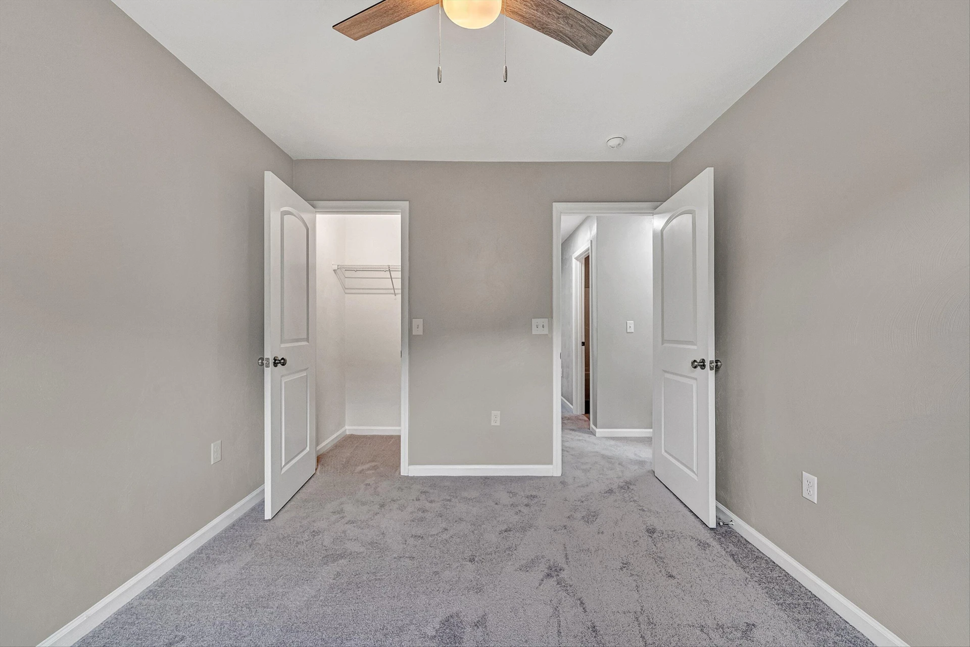 4231 Hannah Belle WAY - Photo 20