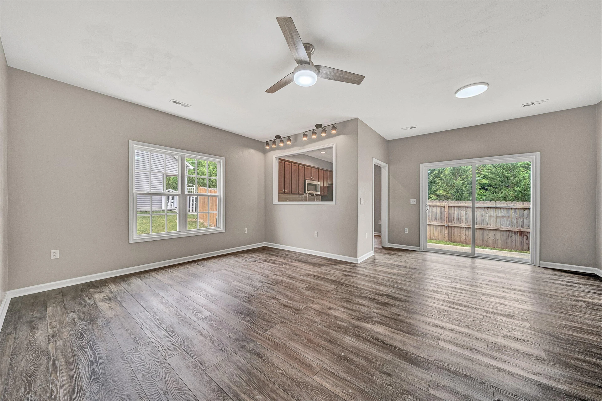 4231 Hannah Belle WAY - Photo 6