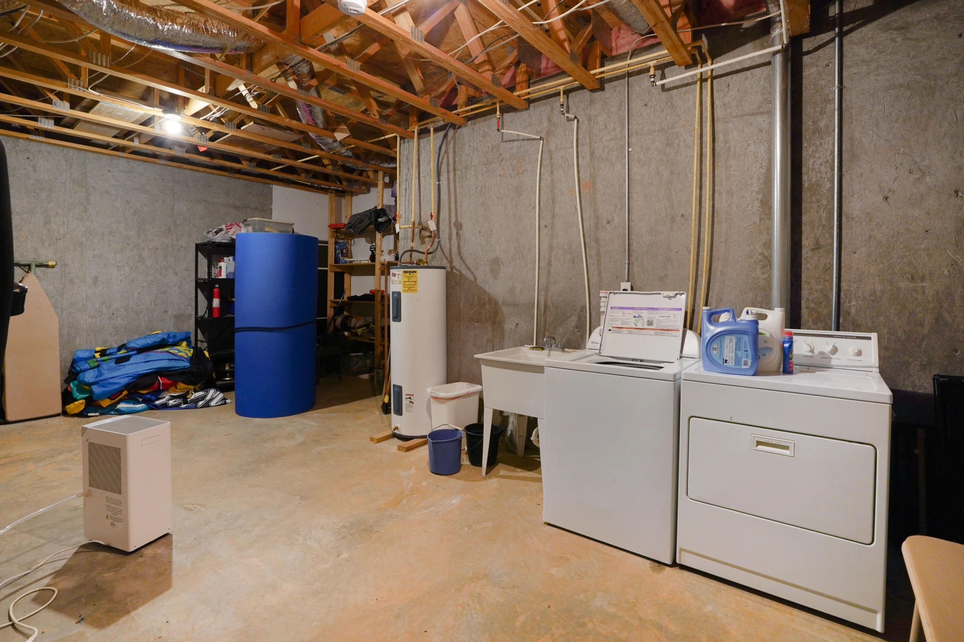112 Creeden DR - Photo 45