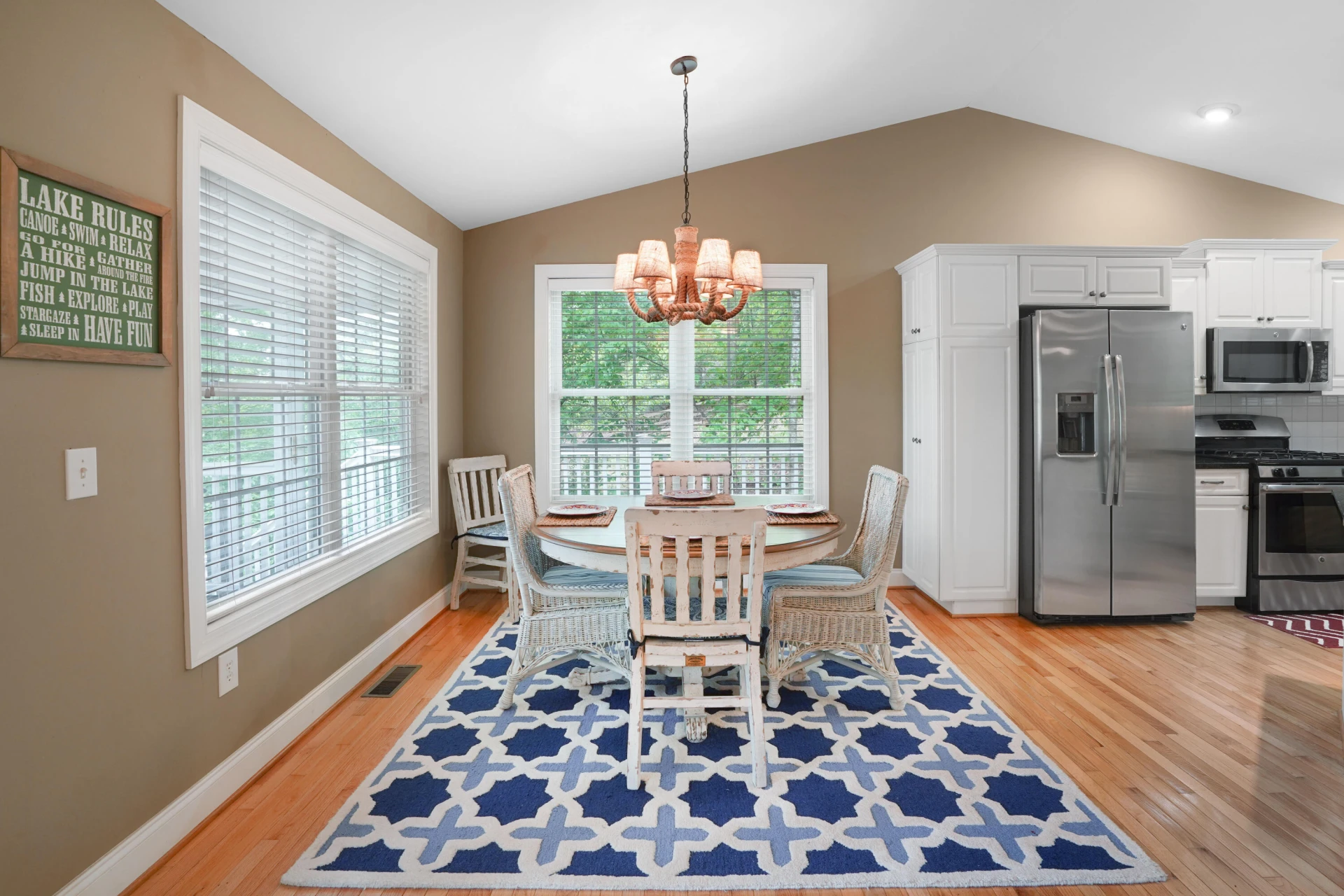 112 Creeden DR - Photo 8