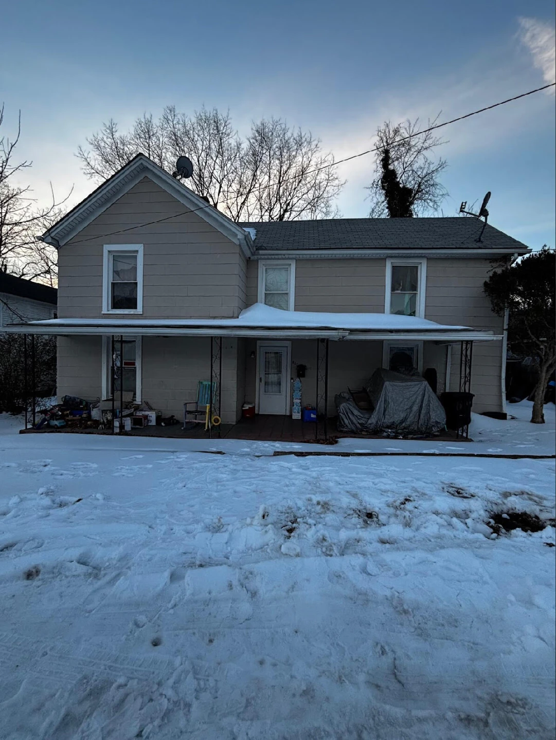 617 Rose AVE #2