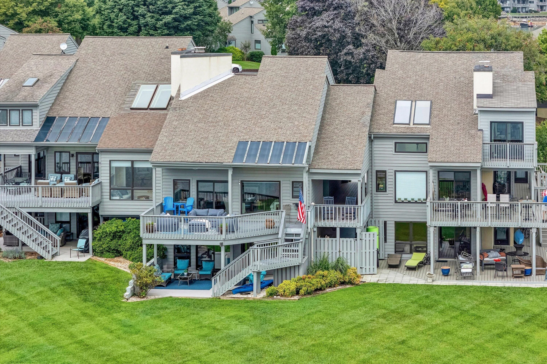 278 Peninsula Point DR - Photo 3