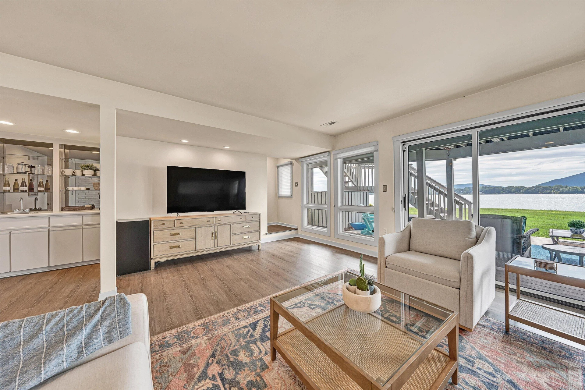 278 Peninsula Point DR - Photo 48